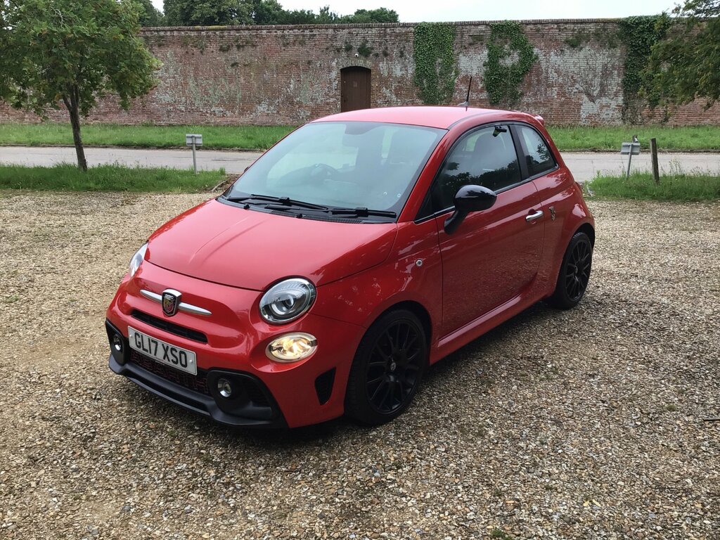 Abarth 595 1.4 T-jet Trofeo Hatchback Euro Red #6