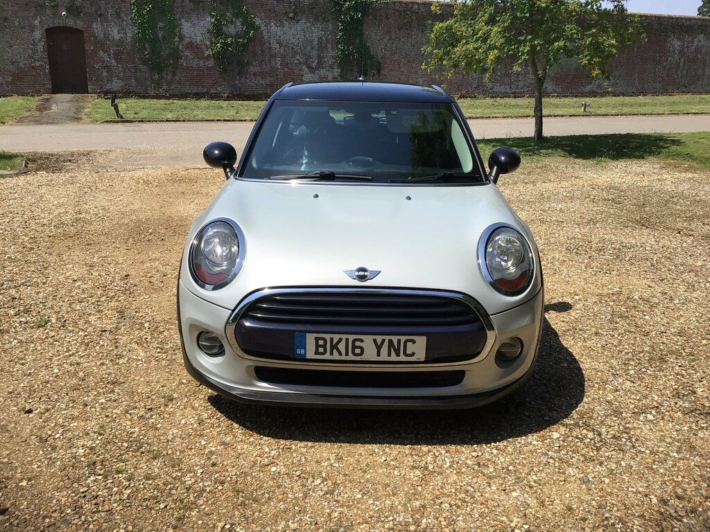 Mini Hatch 1.5 Cooper D Hatchback Euro 6 S Silver #4