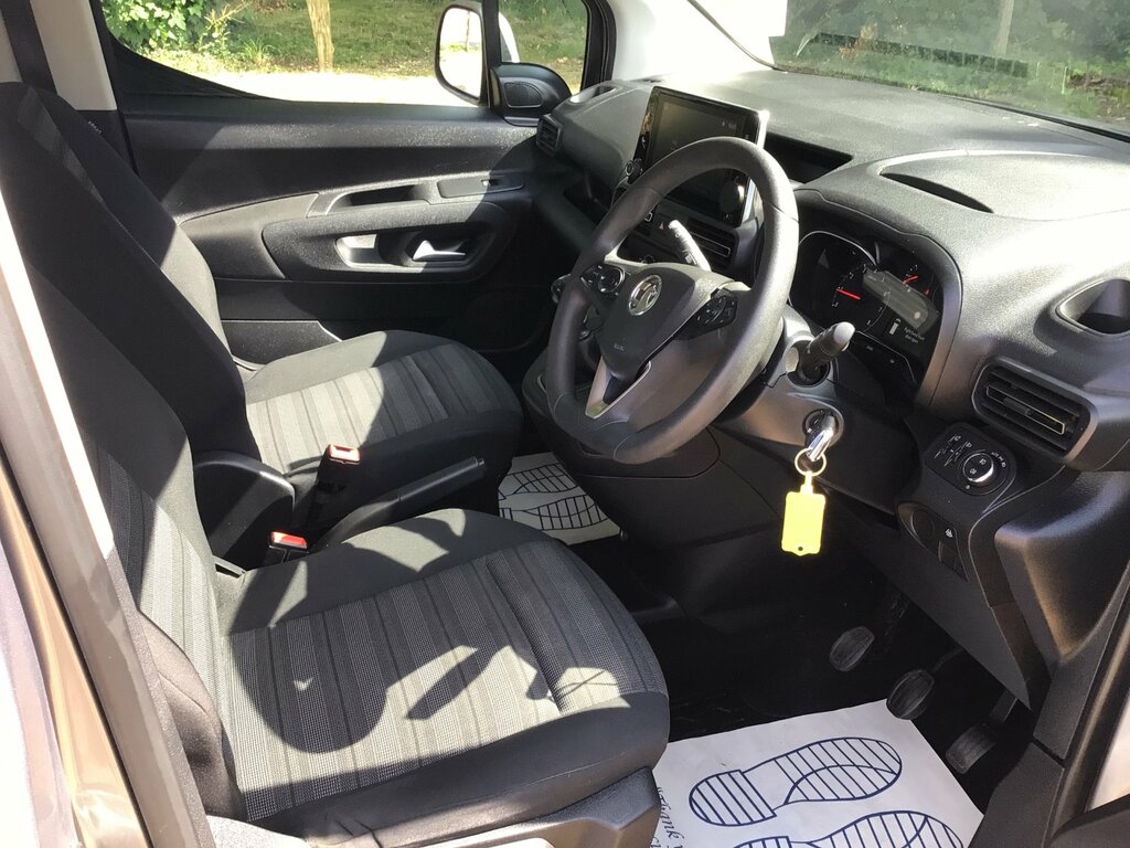 Vauxhall Combo Life 1.2 Turbo Energy 7 Seat Grey #12