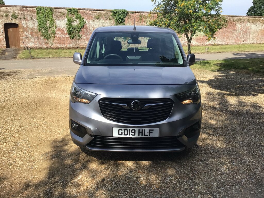 Vauxhall Combo Life 1.2 Turbo Gpf Energy XL Mpv Euro Grey #4