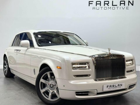 Rolls-Royce Phantom V12 Black #65