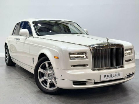 Rolls-Royce Phantom V12 Black #72