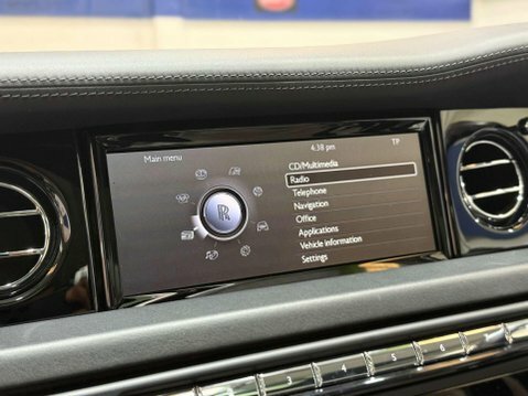 Rolls-Royce Phantom V12 Black #100