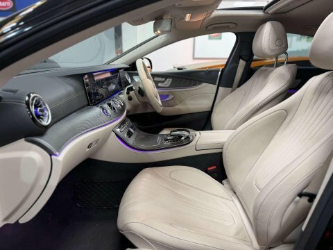 Mercedes-Benz CLS Saloon  #33