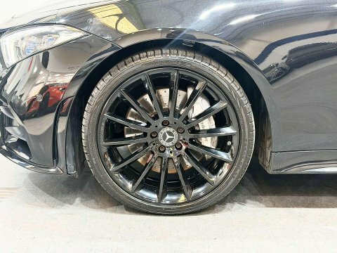 Mercedes-Benz CLS Saloon  #30