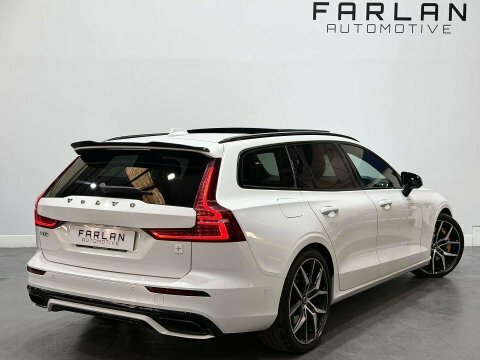 Volvo V60 2.0H T8 Twin White #4
