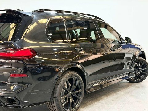 BMW X7 Suv Black #26