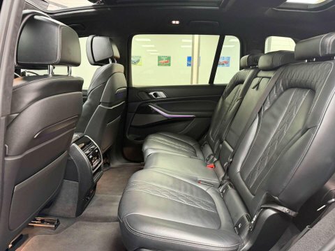 BMW X7 Suv Black #39