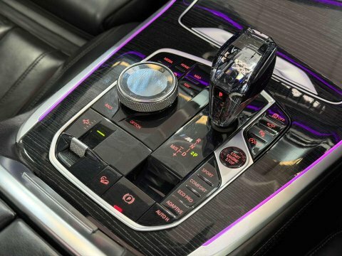BMW X7 Suv Black #70
