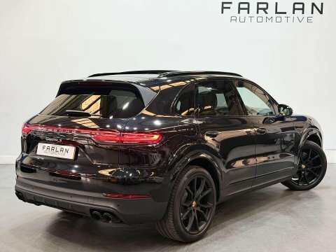Porsche Cayenne Coupe White #4