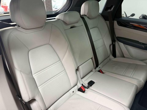 Porsche Cayenne Coupe White #54