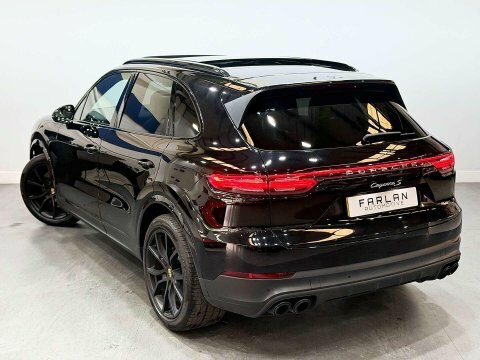 Porsche Cayenne Coupe White #26