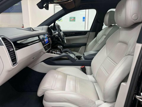 Porsche Cayenne Coupe White #46