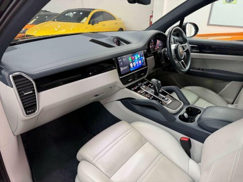 Porsche Cayenne Coupe White #47