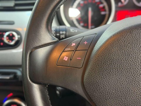 Alfa Romeo Giulietta Hatchback #28