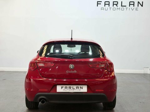 Alfa Romeo Giulietta Hatchback #24
