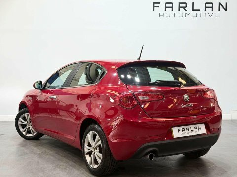 Alfa Romeo Giulietta 1.4 Tb Multiair Red #4