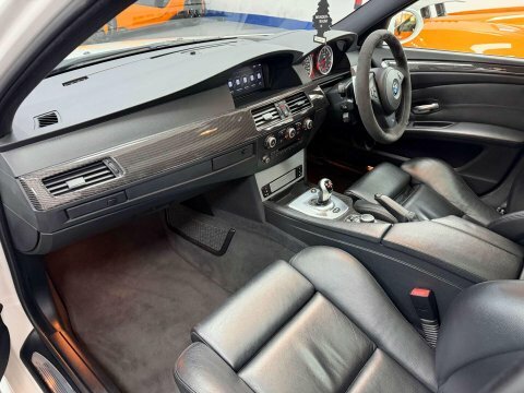 BMW M5 Saloon Blue #51