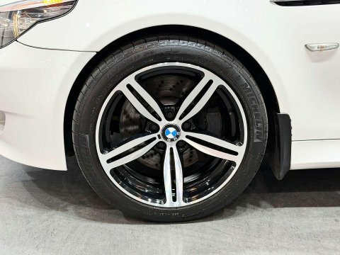 BMW M5 Saloon Blue #40