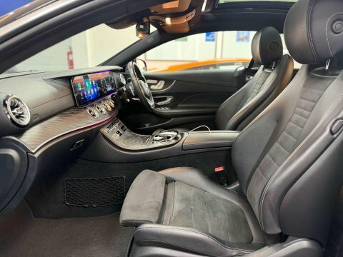 Mercedes-Benz E Class Amg Line Premium #37