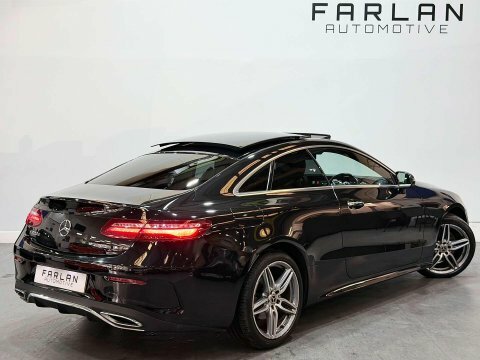 Mercedes-Benz E Class 2.0 E220d Amg Black #4