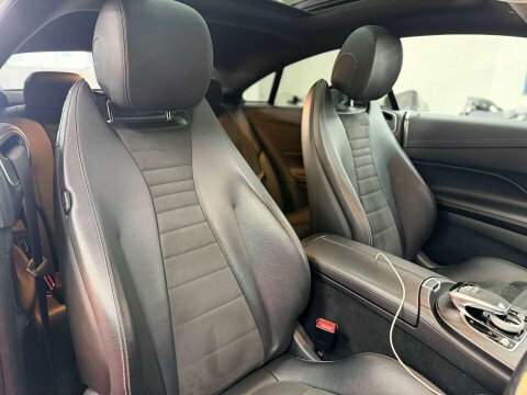 Mercedes-Benz E Class 2.0 E220d Amg Black #6