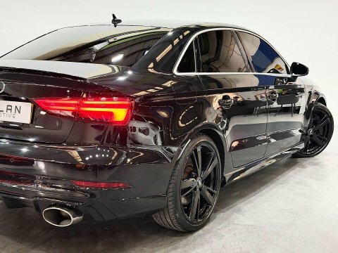 Audi RS3 Tfsi Black #25