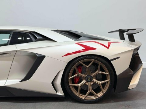 Lamborghini Aventador Convertible #14