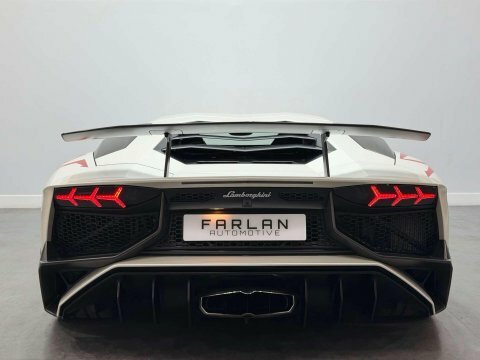 Lamborghini Aventador Convertible #25