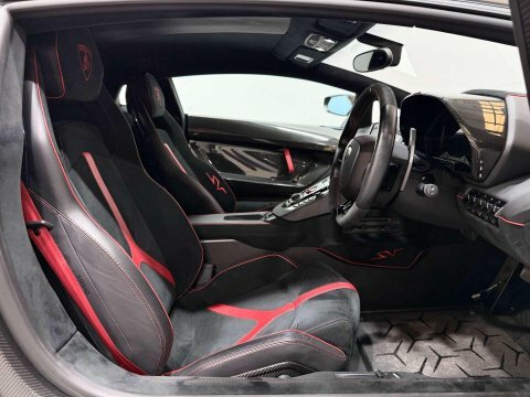 Lamborghini Aventador Convertible #31
