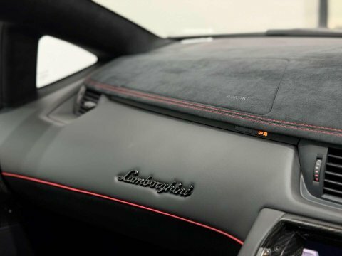 Lamborghini Aventador Convertible #42