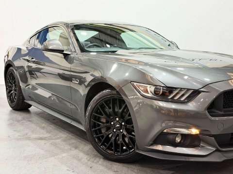Ford Mustang Gt Auto #7