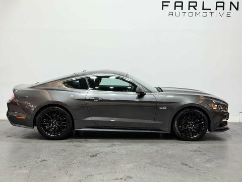 Ford Mustang Gt Auto #17