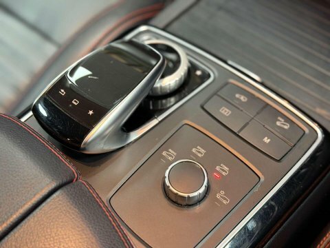Mercedes-Benz GLE Class Automatic White #38