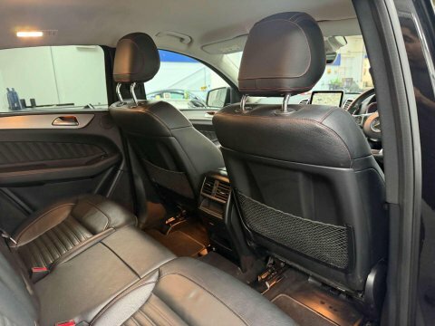 Mercedes-Benz GLE Class Automatic White #33