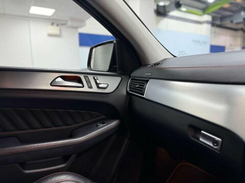 Mercedes-Benz GLE Class Automatic White #36