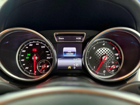 Mercedes-Benz GLE Class Automatic White #27