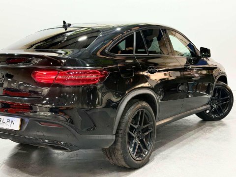 Mercedes-Benz GLE Class Automatic White #22