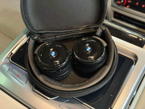 BMW 7 Series Saloon Black #55