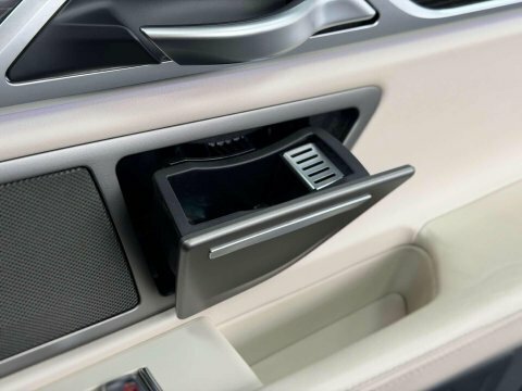 BMW 7 Series Saloon Black #46