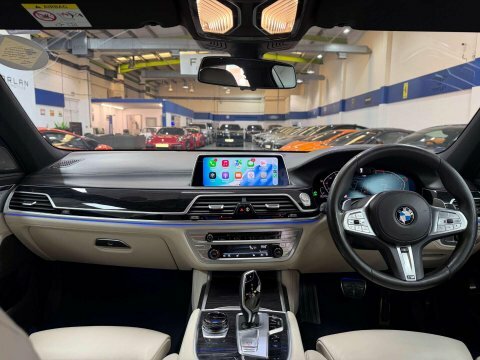 BMW 7 Series 3.0 730D M Black #2