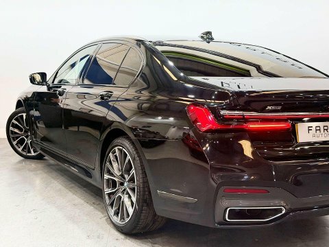 BMW 7 Series Saloon Black #28