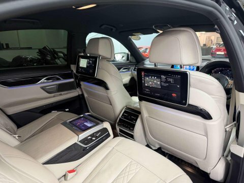 BMW 7 Series Saloon Black #59