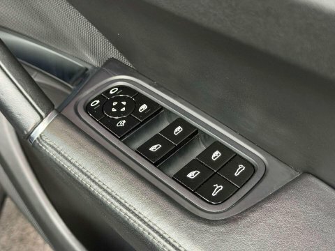 Porsche Cayenne 3.0 L V6 Platinum Edition E-hybrid A 4Wd #43
