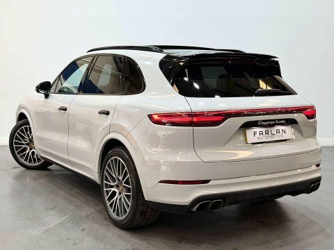 Porsche Cayenne 3.0 L V6 Platinum Edition E-hybrid A 4Wd #20