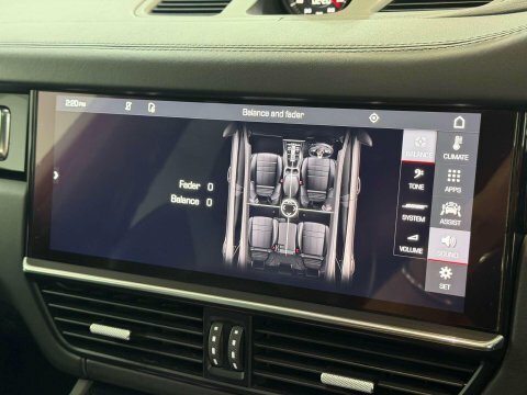 Porsche Cayenne 3.0 L V6 Platinum Edition E-hybrid A 4Wd #48
