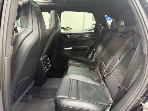 Porsche Cayenne 3.0 L V6 Platinum Edition E-hybrid A 4Wd #34