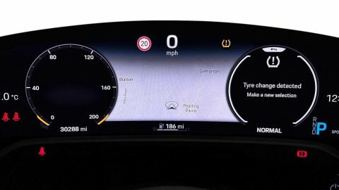 Porsche Taycan Performance Plus 93.4Kwh Black #6