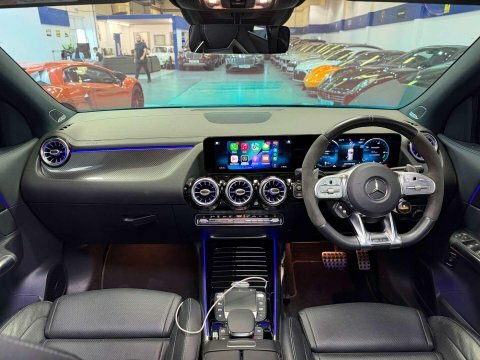 Mercedes-Benz GLA Class Gla 200D Amg Line #2