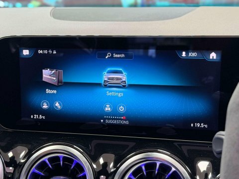 Mercedes-Benz GLA Class Gla 200D Amg Line #61